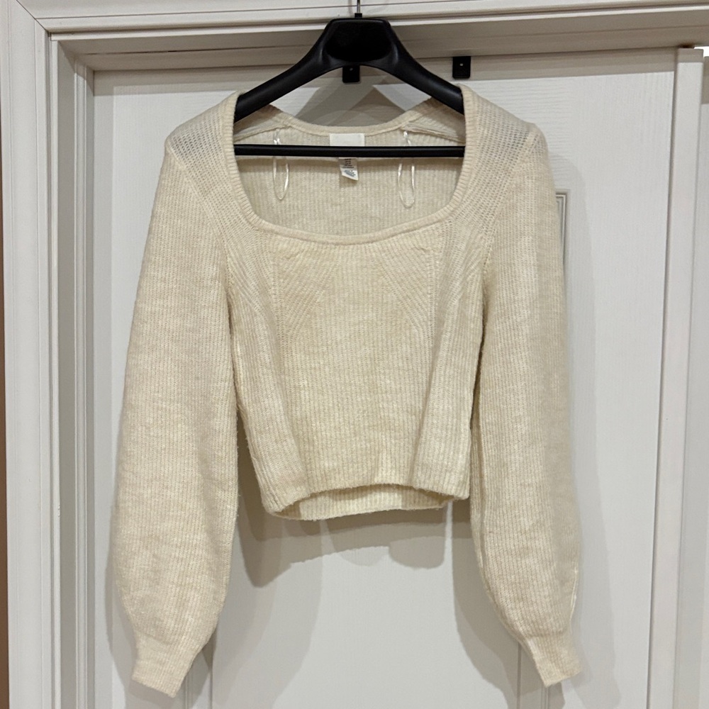 H&M Cream Women's Scoop Neck Sweater